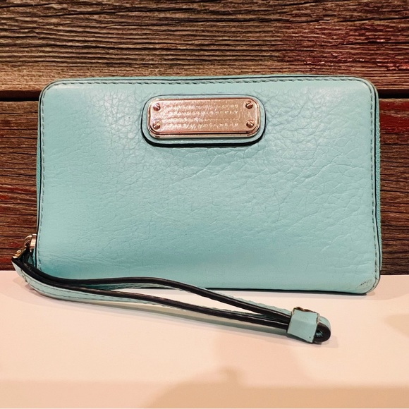 Marc Jacobs Handbags - MARC JACOBS WRISTLET - LEATHER - PALE ROBINS EGG BLUE